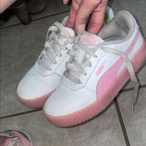Puma Girls White and Pink Casual Sneakers